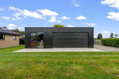 Photo of property in 134 Seaward Road, Edendale, 9825