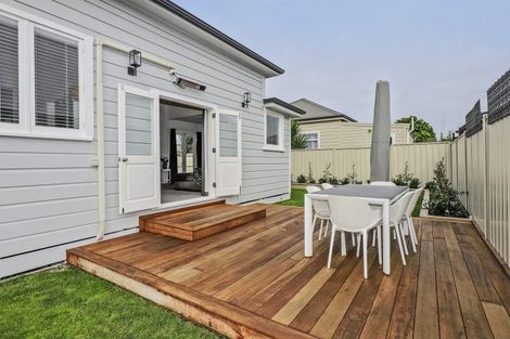 Photo of property in 43a Georges Drive, Napier South, Napier, 4110