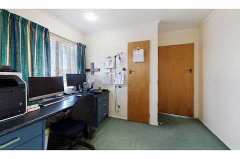 Photo of property in 3 Mclean Avenue, Papatoetoe, Auckland, 2025