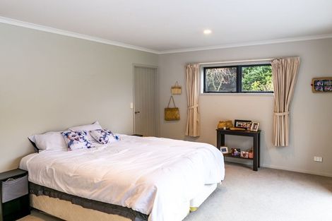 Photo of property in 39 County Heights Drive, Aokautere, Palmerston North, 4471