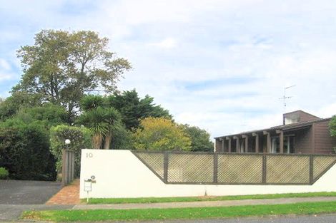 Photo of property in 10 Blue Gum Rise, Sunnyhills, Auckland, 2010