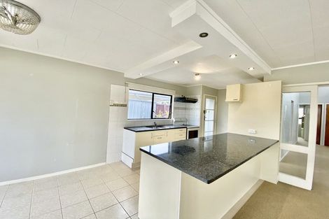 Photo of property in 109 Everglade Drive, Totara Heights, Auckland, 2105