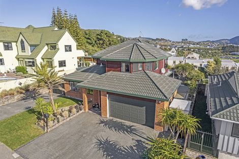 Photo of property in 22 Halladale Road, Papakowhai, Porirua, 5024