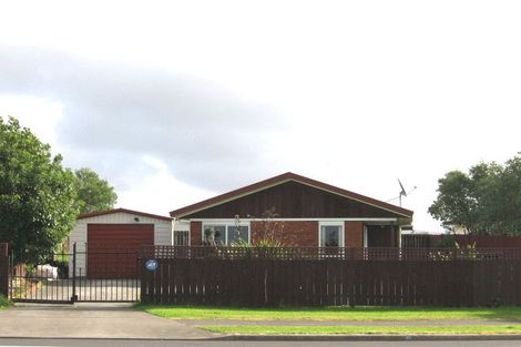 Photo of property in 180 Waitemata Drive, Ranui, Auckland, 0612