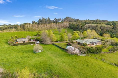 Photo of property in 11 Te Pahi River Drive, Paparoa, Maungaturoto, 0583