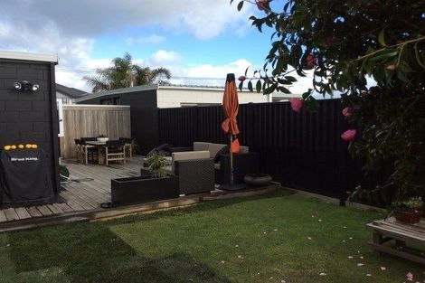 Photo of property in 111a Valley Road, Mount Maunganui, 3116