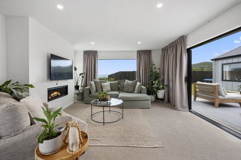 Photo of property in 2 Seven Oaks Drive, Kinloch, Taupo, 3377