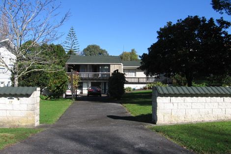 Photo of property in 17 Alwyn Avenue, Te Atatu South, Auckland, 0610