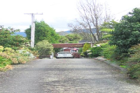 Photo of property in 31 Kashmir Avenue, Clouston Park, Upper Hutt, 5018