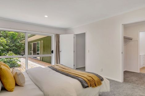 Photo of property in 63a Larsen Crescent, Tawa, Wellington, 5028