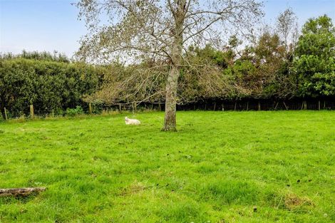 Photo of property in 361 Corbett Road, Paraite, New Plymouth, 4373