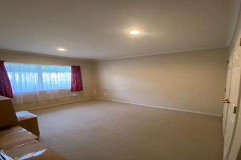 Photo of property in 34 Craigavon Drive, East Tamaki, Auckland, 2013