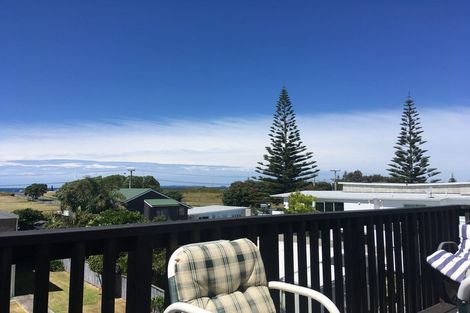 Photo of property in 74b Percy Road, Papamoa Beach, Papamoa, 3118
