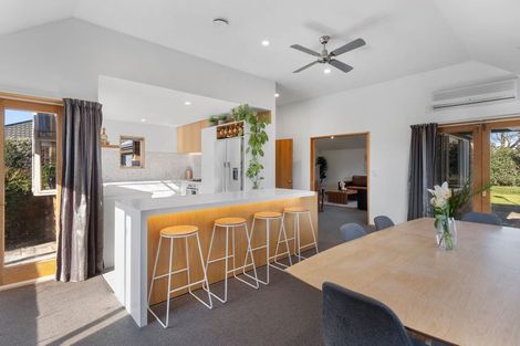 Photo of property in 48 Broadhaven Avenue, Parklands, Christchurch, 8083