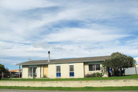 Photo of property in 30 Sutton Avenue, Clive, 4102