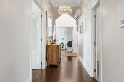 Photo of property in 23 Tudor Park Drive, Whitford, Howick, 2571