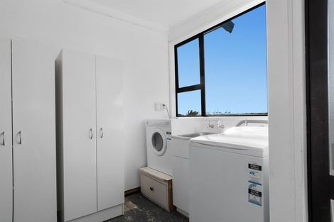 Photo of property in 70 Hinewa Road, Otumoetai, Tauranga, 3110