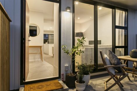 Photo of property in 7 Sacred Kingfisher Road, Hobsonville, Auckland, 0616