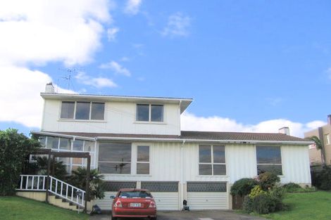 Photo of property in 45 Pitau Road, Mount Maunganui, 3116