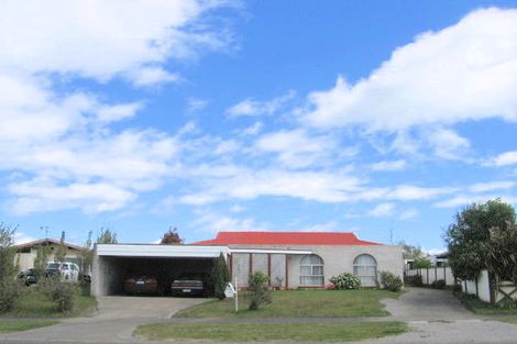 Photo of property in 17 Macdonell Street, Hilltop, Taupo, 3330