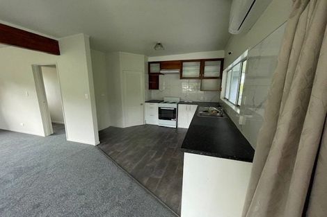 Photo of property in 23b Brian Crescent, Stanmore Bay, Whangaparaoa, 0932