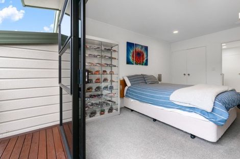 Photo of property in 1/547 East Coast Road, Browns Bay, Auckland, 0630