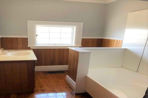 Photo of property in 16 Wallace Street, Regent, Whangarei, 0112