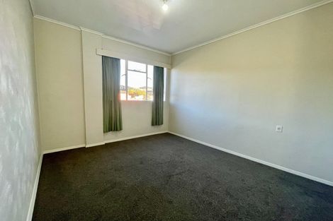 Photo of property in Queens Chambers, 204/220 Main Street, Upper Hutt, 5018