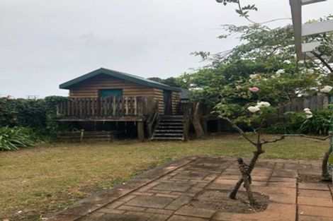 Photo of property in 17 Dudding Avenue, Northcote, Auckland, 0627