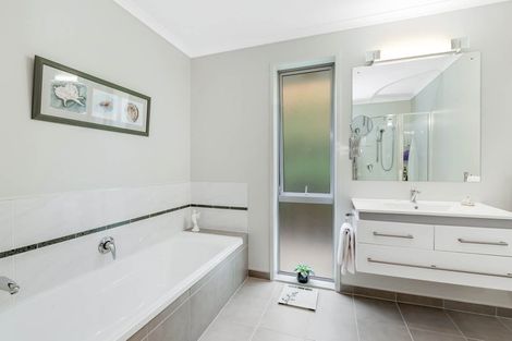 Photo of property in 35 Riverleigh Drive, Snells Beach, 0920