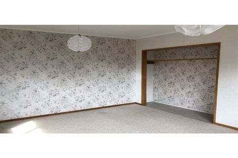 Photo of property in 92 Millbrook Road, Henderson, Auckland, 0612