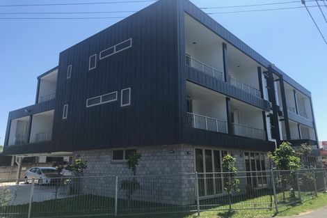 Photo of property in 2 Greensboro Street, Hamilton East, Hamilton, 3216