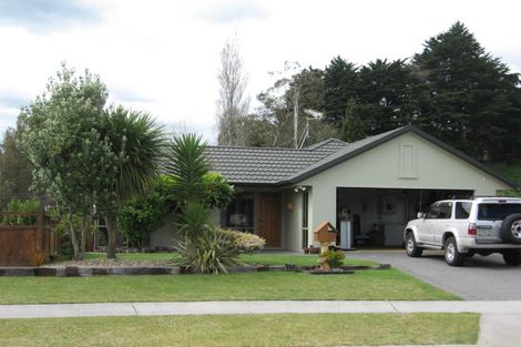 Photo of property in 20 Peregrine Place, Welcome Bay, Tauranga, 3112