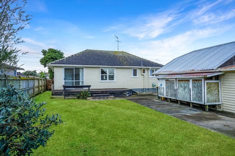 Photo of property in 45 Valentine Street, Papakura, 2110