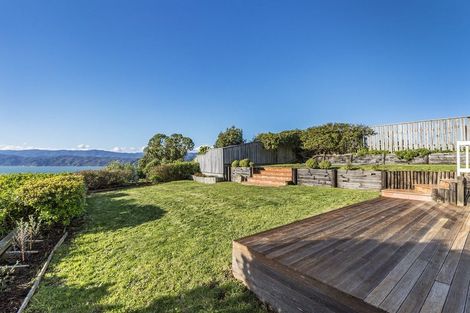 Photo of property in 124 Seatoun Heights Road, Seatoun, Wellington, 6022
