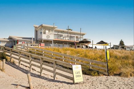 Photo of property in 75d Oceanbeach Road, Mount Maunganui, 3116
