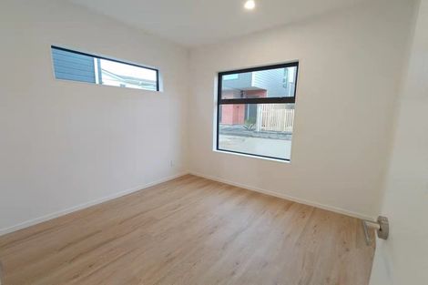 Photo of property in 36b Marendellas Drive, Bucklands Beach, Auckland, 2014