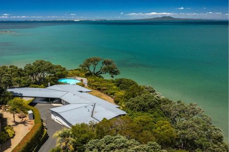 Photo of property in 62 Sharon Road, Waiake, Auckland, 0630