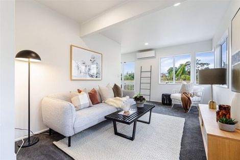 Photo of property in 1/51 Aeroview Drive, Beach Haven, Auckland, 0626