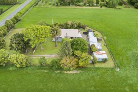 Photo of property in 1394 Kairanga Bunnythorpe Road, Kairanga, Palmerston North, 4475