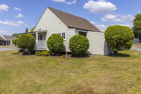 Photo of property in 33/30 Sorrento Drive, Rangatira Park, Taupo, 3330