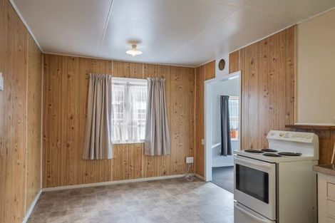 Photo of property in 12 Hokio Beach Road, Levin, 5510