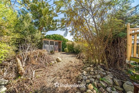 Photo of property in 118 Holborn Drive, Stokes Valley, Lower Hutt, 5019