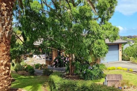 Photo of property in 55a Lonely Track Road, Fairview Heights, Auckland, 0632