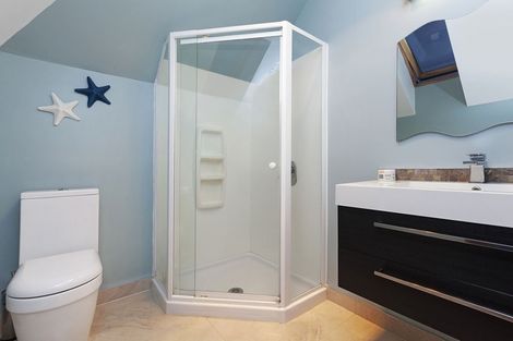 Photo of property in 15 Bay Heights, Governors Bay, Lyttelton, 8971