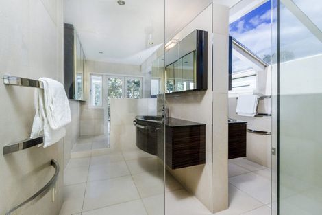 Photo of property in 54 Seacliffe Avenue, Belmont, Auckland, 0622