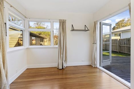 Photo of property in 116 Riverlaw Terrace, Saint Martins, Christchurch, 8022
