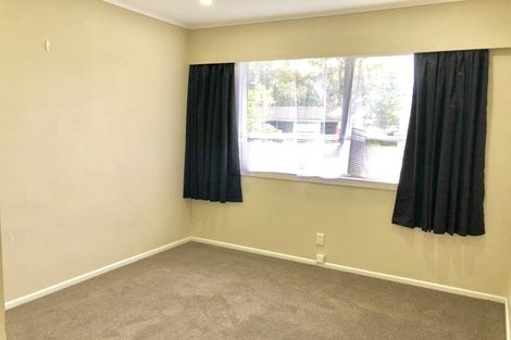 Photo of property in 36 Kurnell Drive, Botany Downs, Auckland, 2010