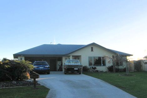 Photo of property in 11 Diomede Glade, Flagstaff, Hamilton, 3210