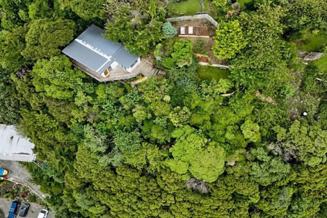 Photo of property in 72 Paremata Road, Paremata, Porirua, 5024